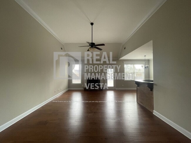 Building Photo - 904 Rainbow Springs Rd