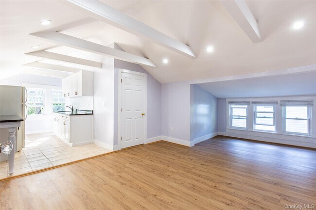 Foto del edificio - 440 Sixth Ave