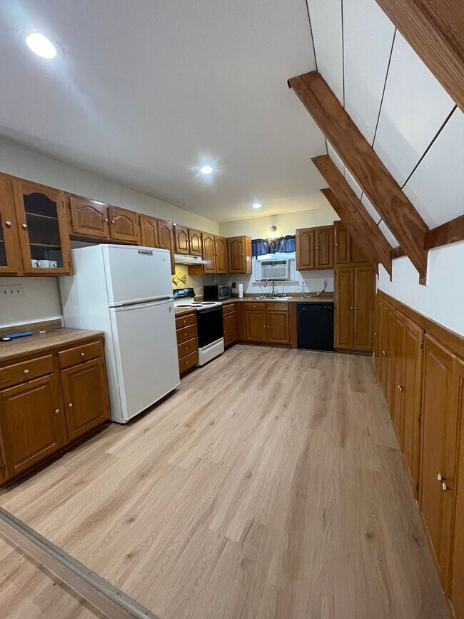 Foto del edificio - NEW ON MARKET