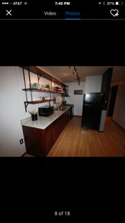 Foto del edificio - 1081 S Broadway