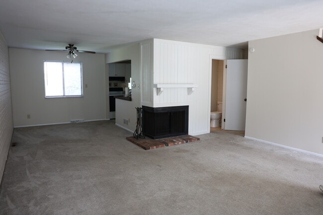 Building Photo - 3164 Cheltenham Ct