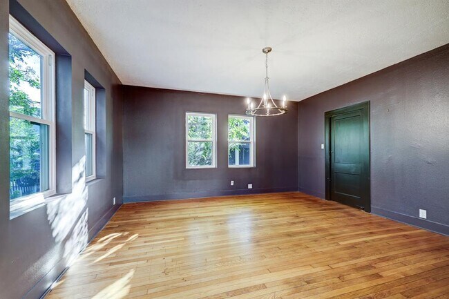 Building Photo - 2918 Cleburne St