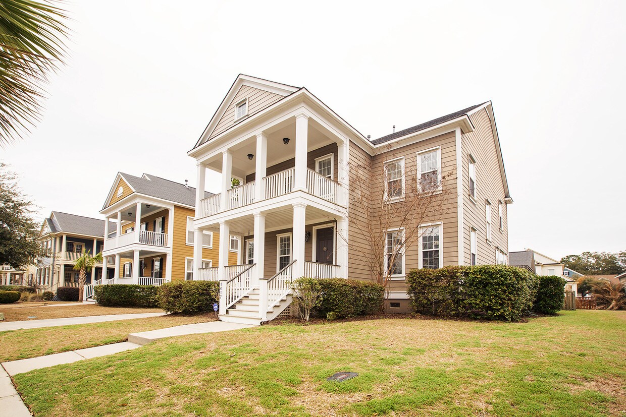 1417 Clancy Rd, Mount Pleasant, SC 29466 House for Rent in Mount