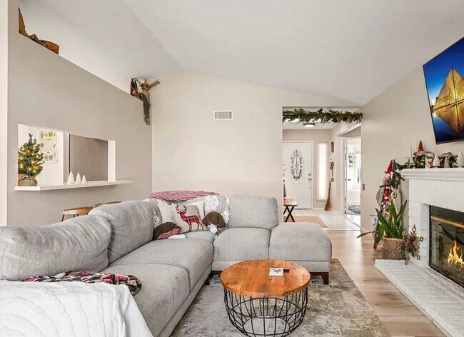 Building Photo - 29827 Camino Cristal