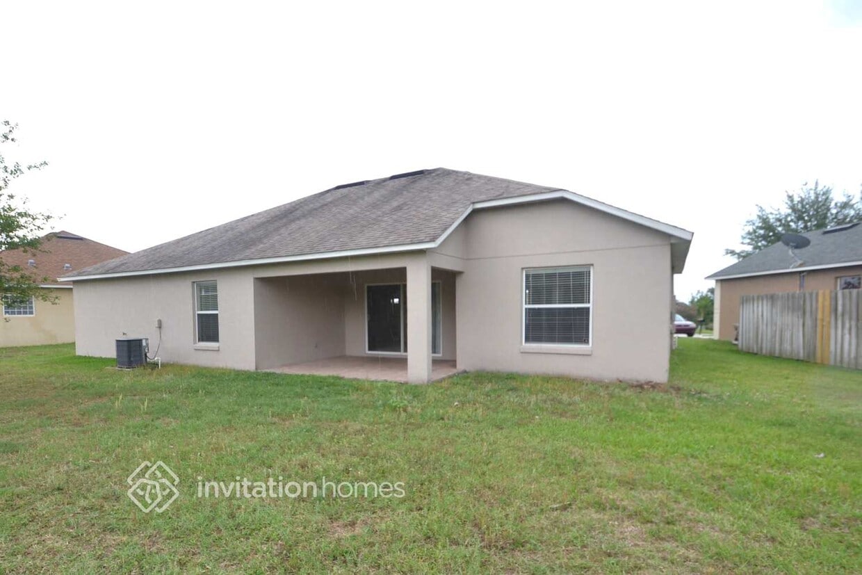 Building Photo - 135 Compass Rose Dr