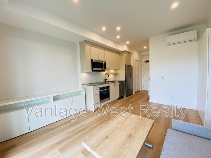 Photo principale - 1274-1274 Devonshire Ave