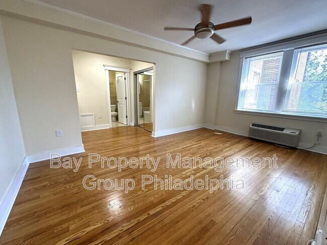 Foto del edificio - 437 W School House Ln