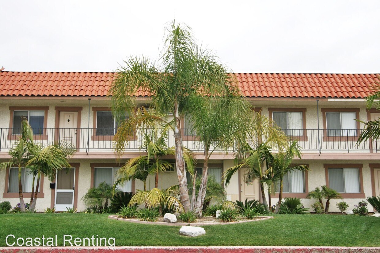 Foto principal - 9721 Graham St