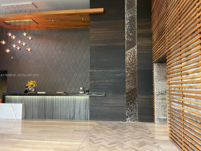 Foto del edificio - 3470 E Coast Ave