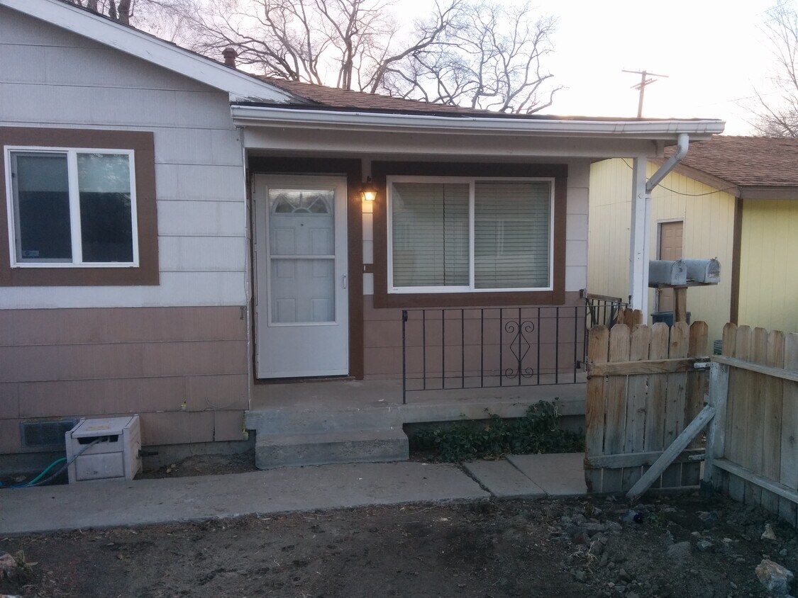 307 E Adams St, Carson City, NV 89706 Townhome Rentals in Carson City