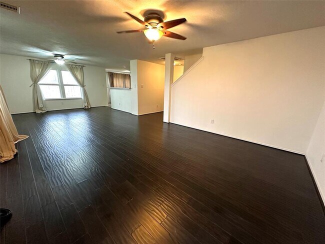 Foto del edificio - 7706 Sagemark Ridge Dr