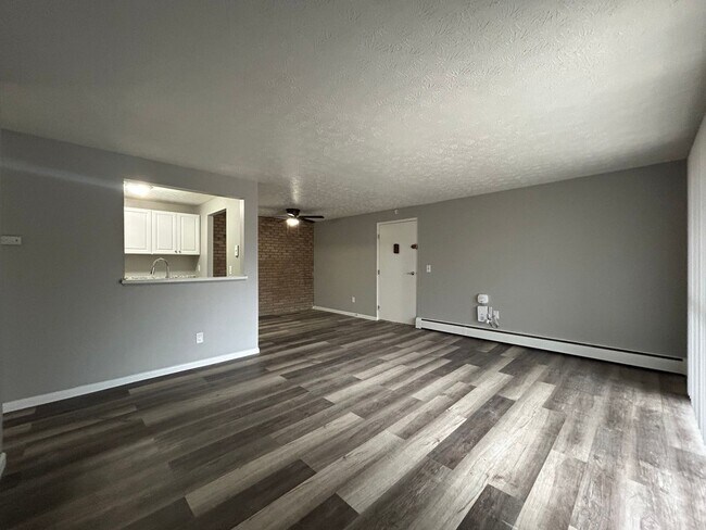 Foto del interior - 1553 Glen Parker