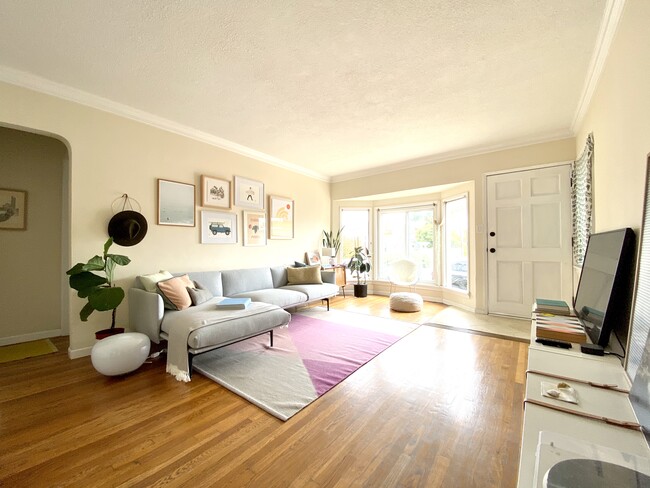 Foto del edificio - 1415 Bonnie Brae St