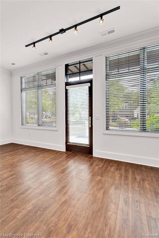 Foto del edificio - 431 S Eton St