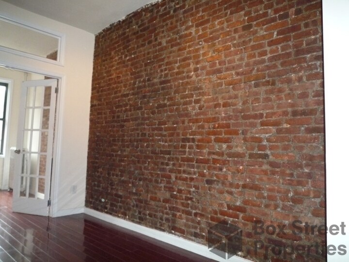 Building Photo - 647 Prospect Pl