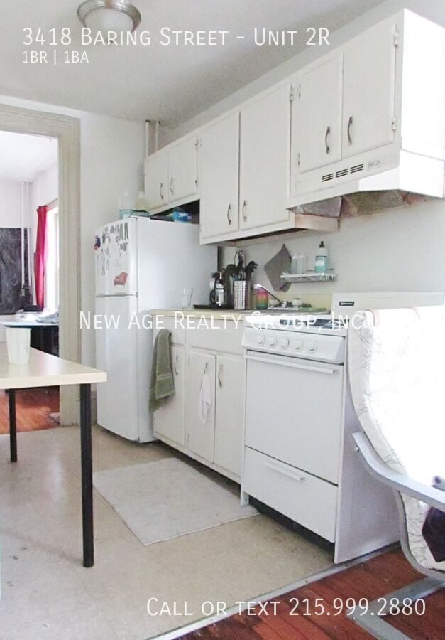 Foto del edificio - 3418 Baring St