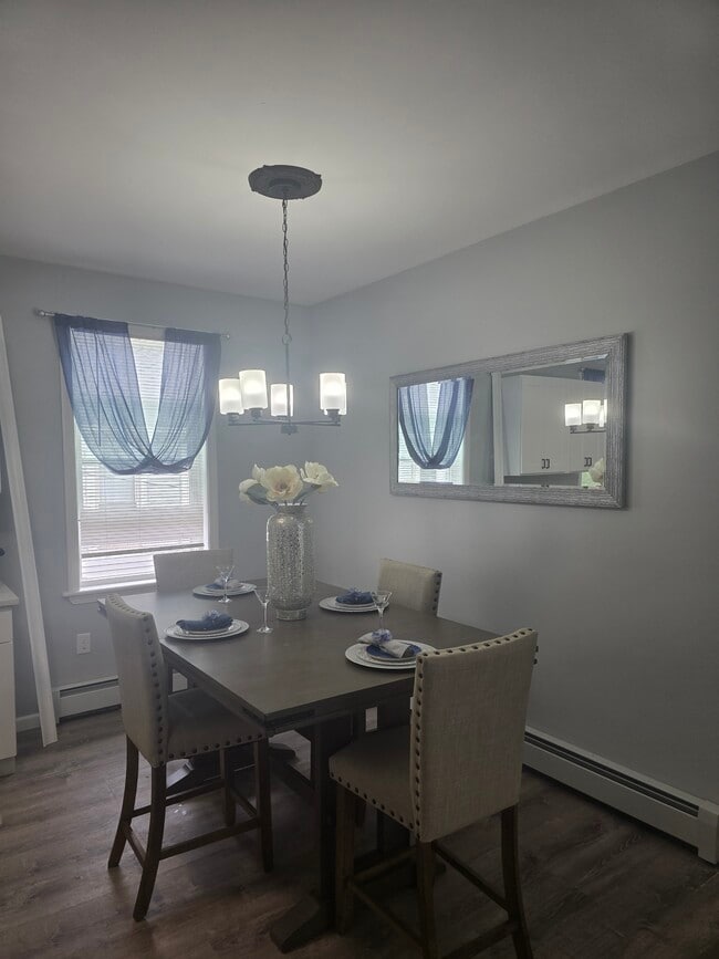 Foto del edificio - 32 Homestead Ave