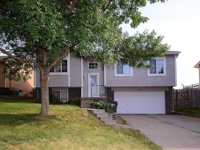 Foto principal - 17040 Sprague St