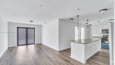 Building Photo - 13395 SW 250th St