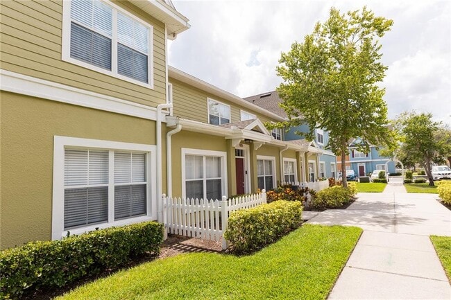 Building Photo - 4008 San Sebastian Dr