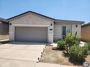 Building Photo - 2724 Meadowbrook Dr
