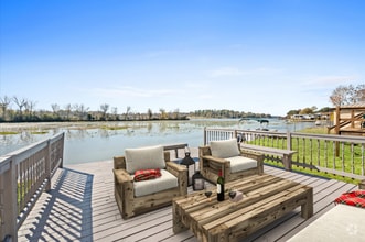 Building Photo - 12701 Paradise View Ct W