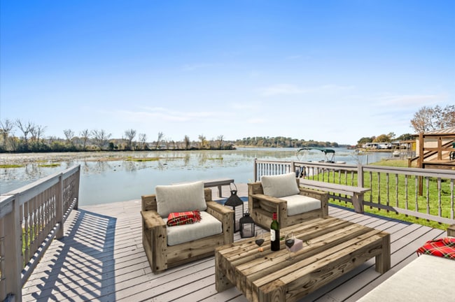 Building Photo - 12701 Paradise View Ct W