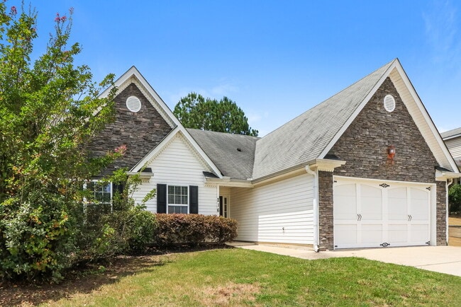 Building Photo - 216 Overlook Dr