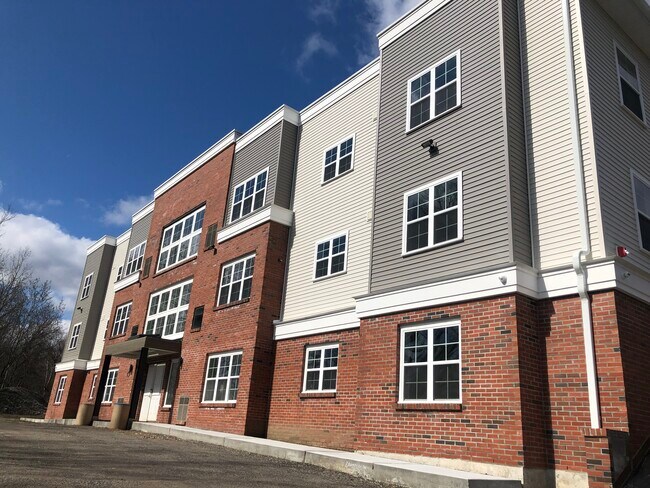 Foto del edificio - 95 Bristol St