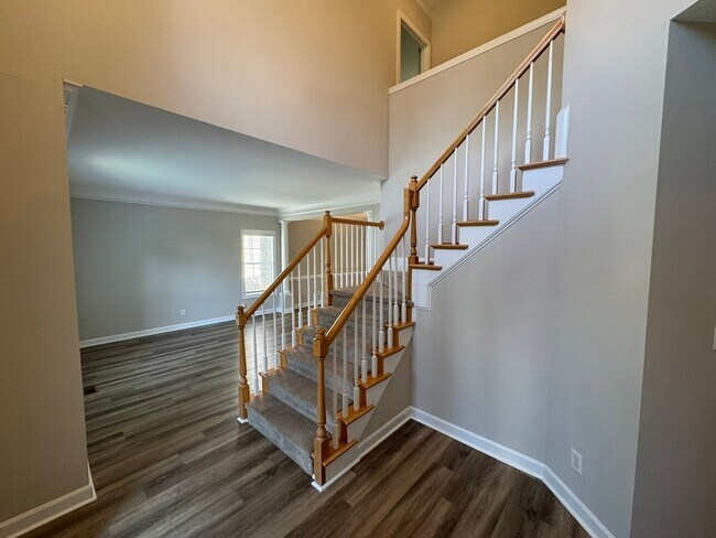 Foto del edificio - 11432 McGinns Trace Ct