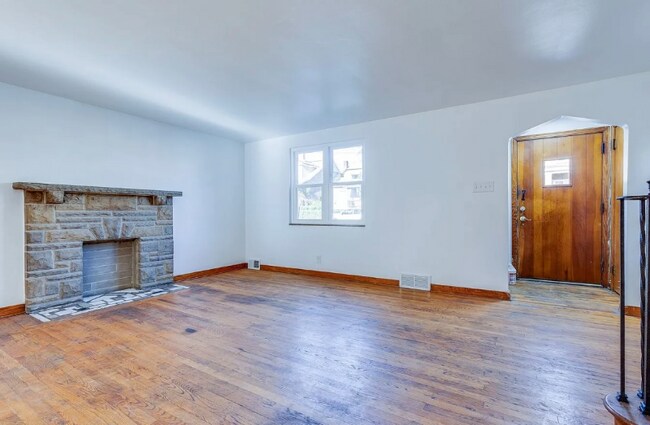 Foto del edificio - 352-352 W 12th Ave