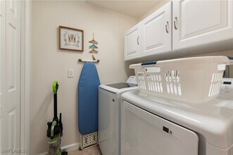 Building Photo - 1526 Vintage Ln