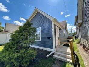 Building Photo - 641 Birch Ave
