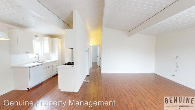 Foto del edificio - 714 Orchid Ave