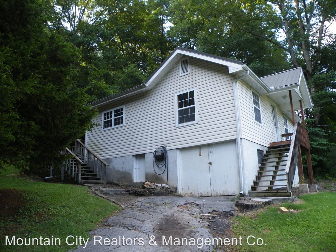 Primary Photo - 1 br, 1 bath House - 21963 River Canyon Rd