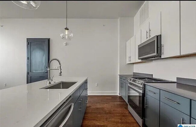 Foto del edificio - 1801 2nd Ave N