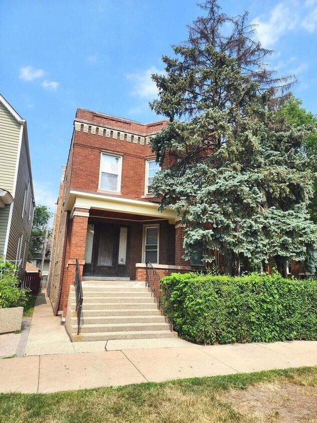 2224 N Lawndale Ave, Chicago, IL 60647 House Rental in Chicago, IL