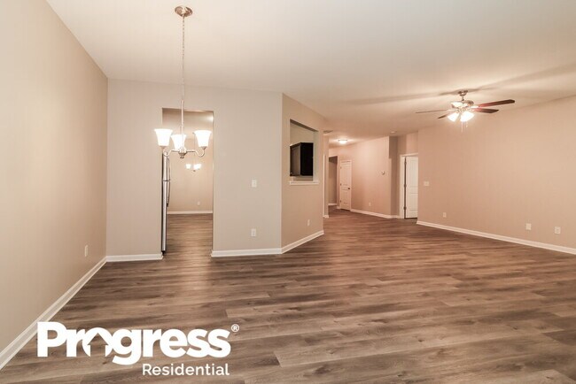 Foto del edificio - 14 Autumn Canyon Path SE