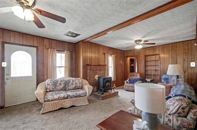 Building Photo - 7271 Campground Rd
