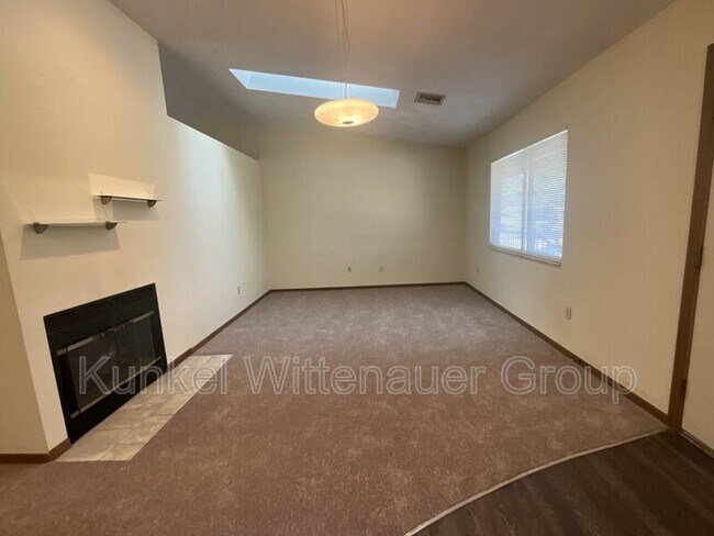 Foto del edificio - 166 Eagle Ridge