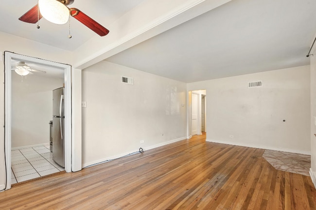 Foto del edificio - 1663 Poplar St