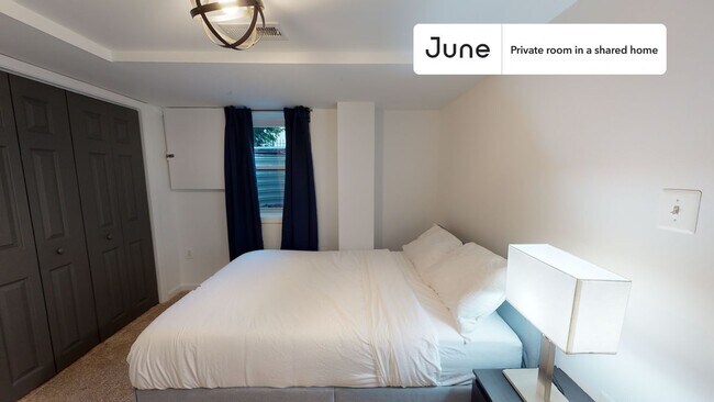 Foto del edificio - Room in Shared 5 bed/2 bath home