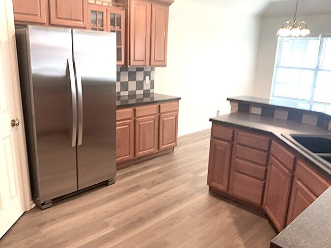 Foto del edificio - 4024 S 212th E Ave