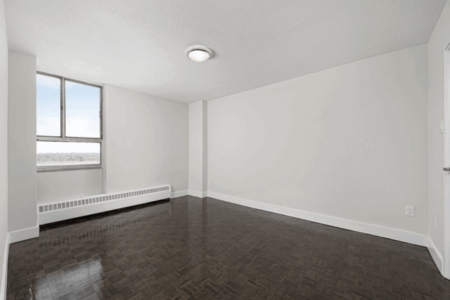 Building Photo - 2397 FINCH AVE W