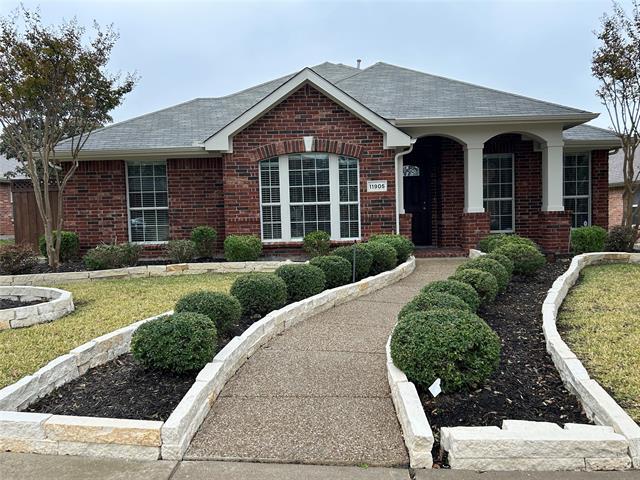 Foto principal - 11905 Stephenville Dr