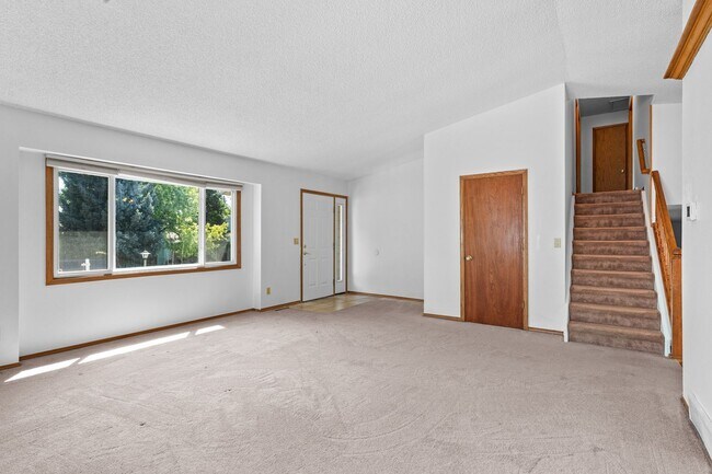 Foto del edificio - Spacious 4 Bedroom Home in Longmont