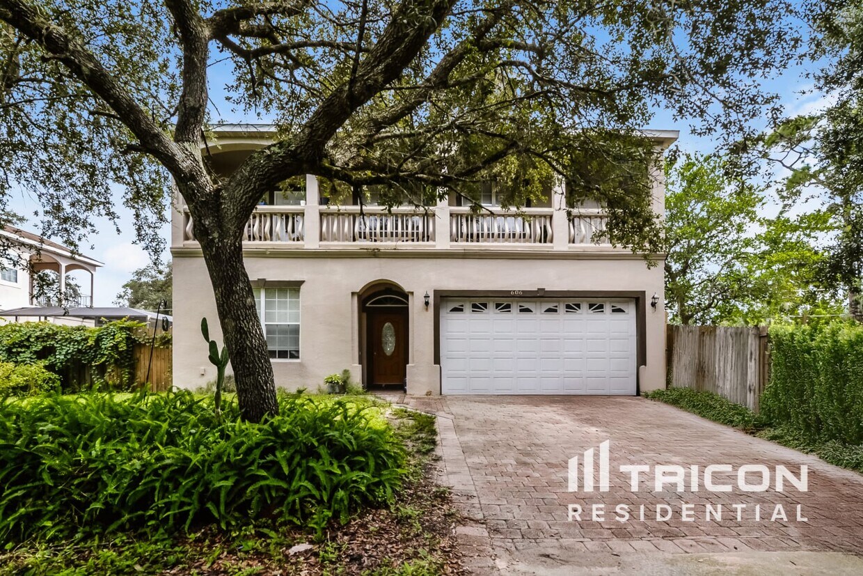 Foto principal - 606 Marigold Rd