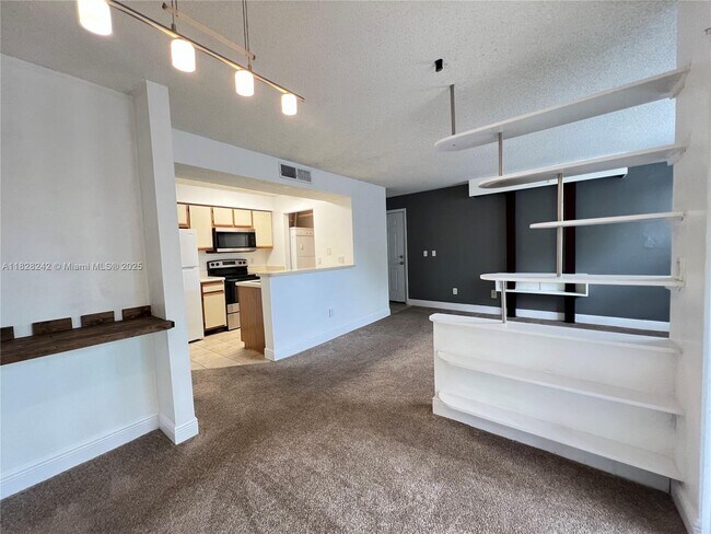 Foto del edificio - 1227 SW 46th Ave