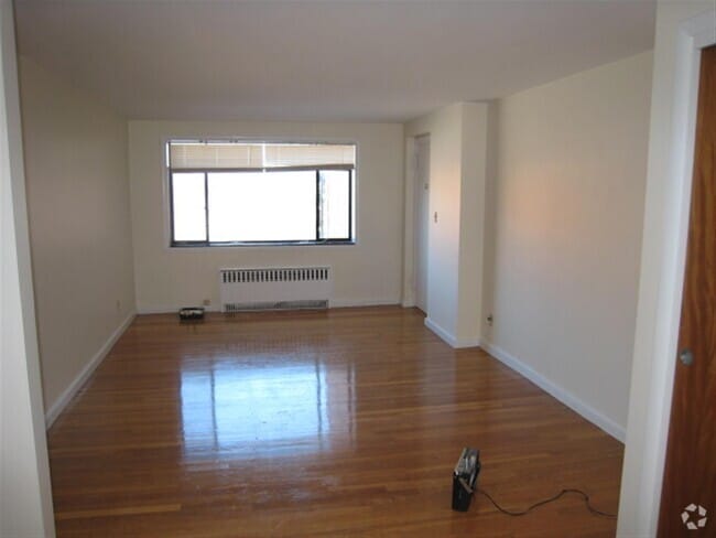 Building Photo - 279 Massachusetts Ave