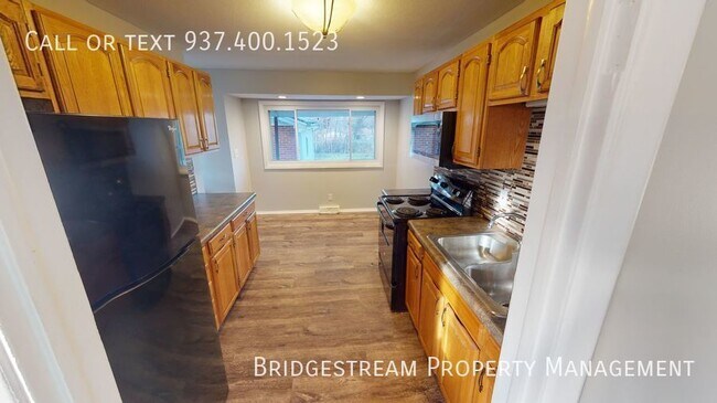 Foto del edificio - Nice 3 bedroom, 1 bath home with 1 car det...